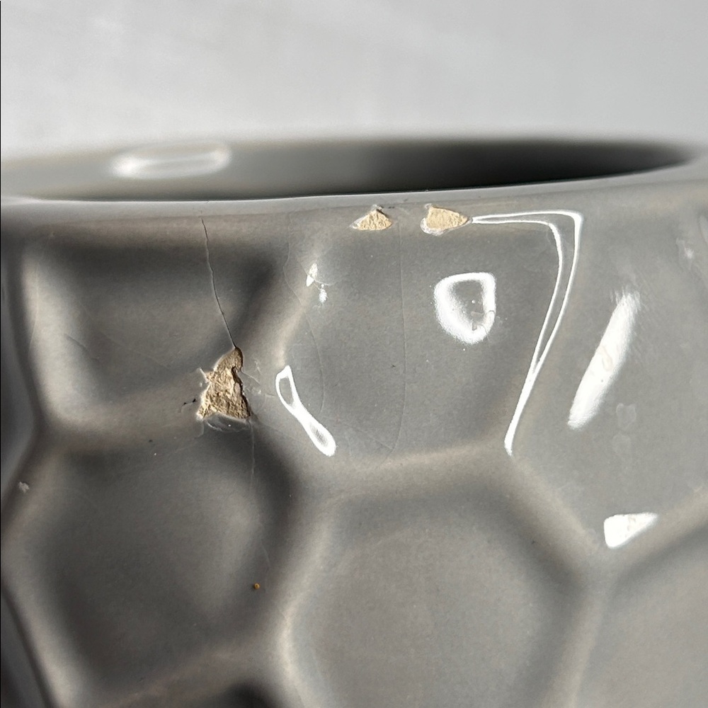 Set of Three Textured Ceramic Planters - Picture 10 of 14